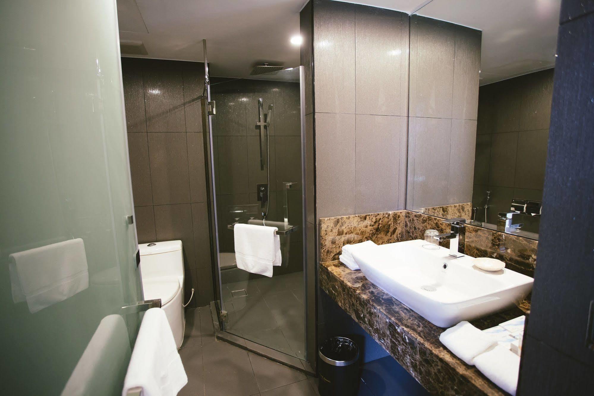 Sand & Sandals Desaru Beach Resort & Spa Экстерьер фото